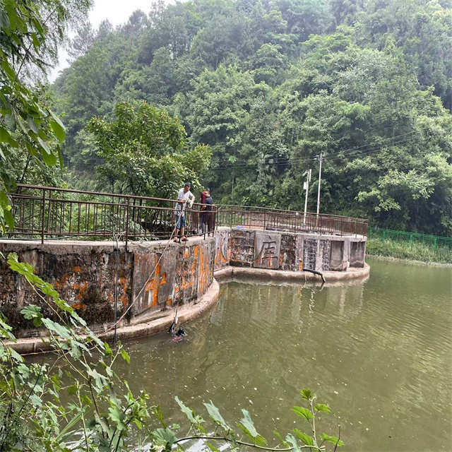 ˮ�´�ƬF(xi��n)��